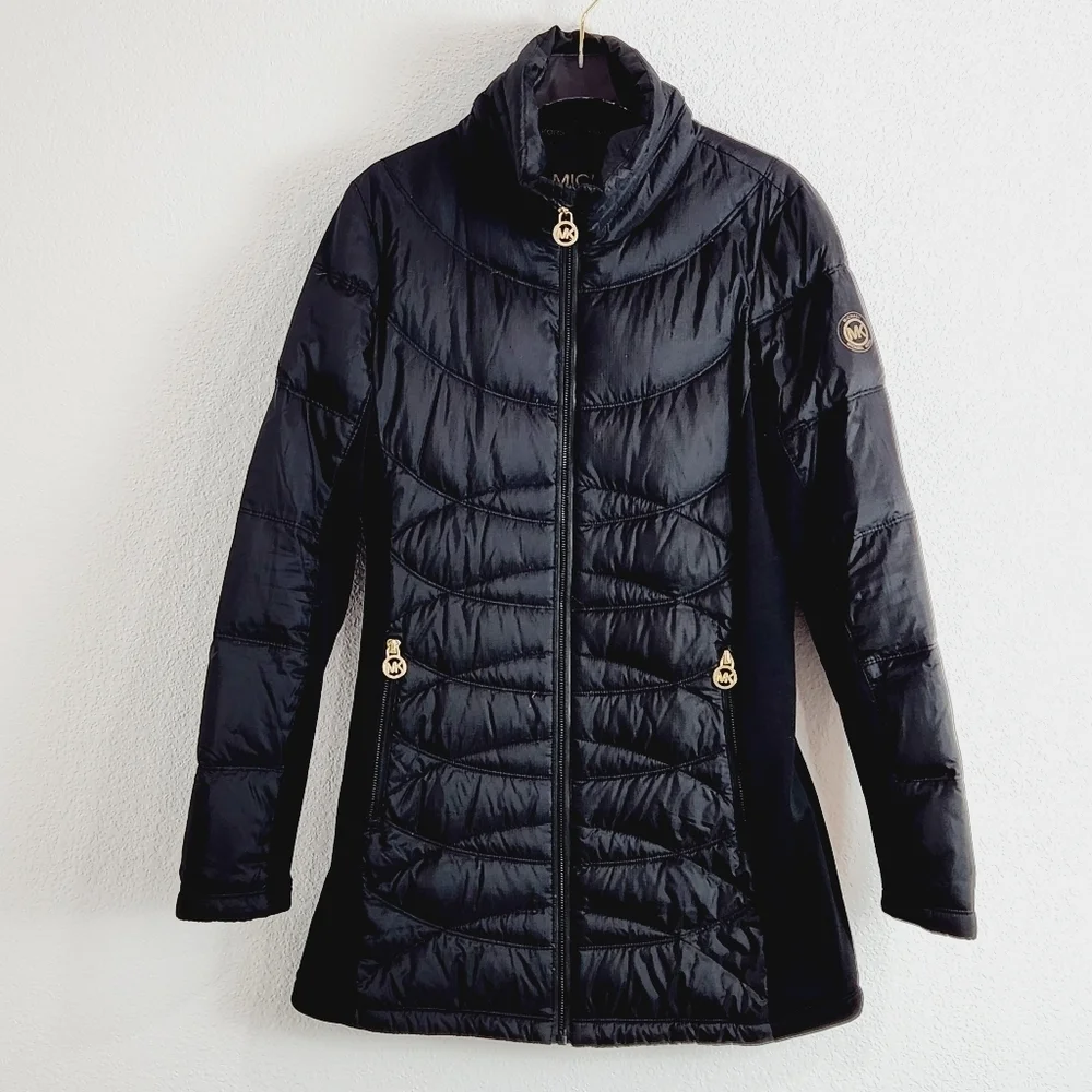 𝅺MICHAEL Kors Down Winter Coat- GREAT Condition!! Size: S
